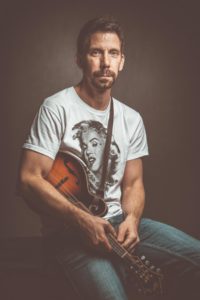 Mann - Portrait - Studio -Fotograf -Düsseldorf - Musiker - Vintage